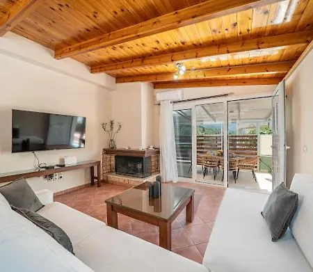 Villa Plousia *